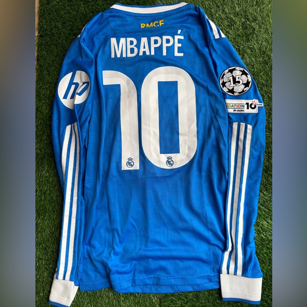 Mbappe Madrid jersey